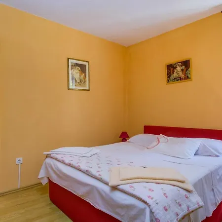 House Amalija Apartman Mali Losinj