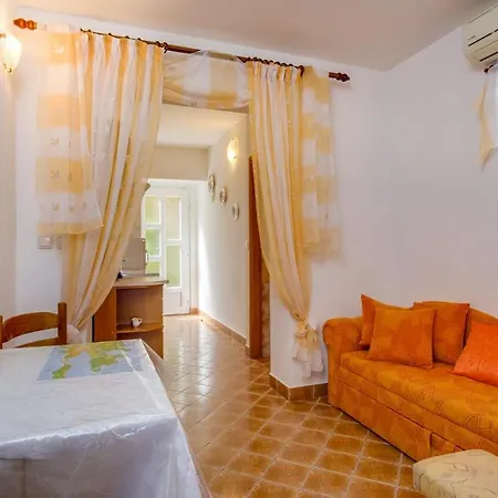 Apartman House Amalija