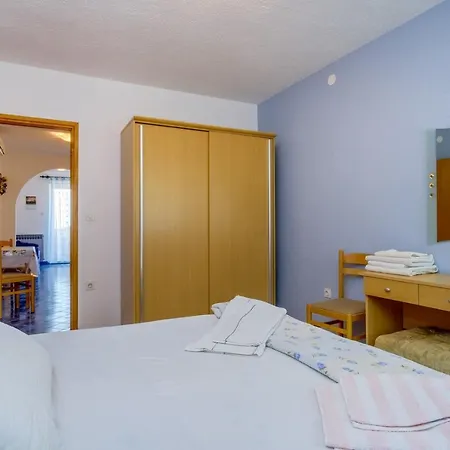 House Amalija Sea View *