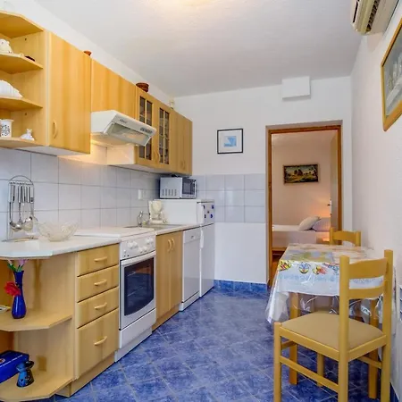 House Amalija Mali Losinj