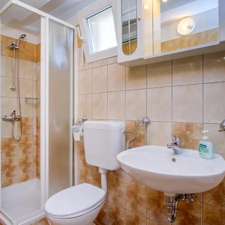 Apartment House Amalija